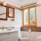 Apartment Kapitan with climbing wall
