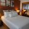 Alpenglow Three Bedroom Two Bath XL – A16 - 乌雷