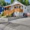 about 1 Mi to Dtwn Wilmington Home with Patio! - ويلمنجتون