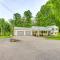 Cozy Michigan Retreat Near Sleeping Bear Dunes!