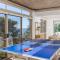 High View Holiday House