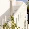 Commercio Suites Santorini - Emporio