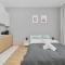 Modern Studio Słonimskiego with Balcony by Noclegi Renters - 弗罗茨瓦夫