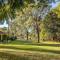 Private and Spacious 4BR Home with Parkview 5mins to Mall