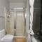 Page Arizona border town- Grand Serenity room with Mesa Views