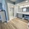 1003 Brighton, fully remodeled and access to resort amenities condo - ميرتل بيتش