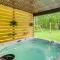 5 Mi to Lake Naomi Home with Hot Tub and Fire Pit