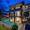Luxury retreat VILLA near HCM w private pool Luxury retreat VILLA near HCM w private pool