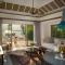 Intercontinental Maldives Maamunagau Resort with Club benefits by IHG - را أتول