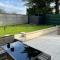 Chambre Zen - SDB WC Privatif - Entrée autonome - Grande TV NETFLIX - 贡比涅