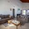 Seaside Retreat for Families and Pets