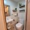 1014 - Cavite Minimalist Condo with Resort-like Amenities & Hi Speed Wifi - Dasmariñas
