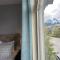 W400 Mountain Surround Top Floor Canmore Vacation