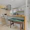 3 Bedroom Nice Home In Store Fuglede