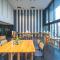 Blu Monkey Hub and Hotel Chanthaburi - 尖竹汶