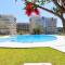UHC Larimar Family Complex