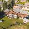 Les Chalets dAdelphine & SPA