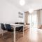 Apartamento céntrico a 250 metros de la playa & parking