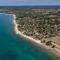 Apartment only 250m from the sea - Peroj