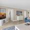 Beach House 204A