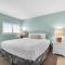 Beach House 204A