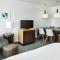 TownePlace Suites by Marriott Garden City