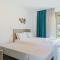 Oliva Suites - 尼基季