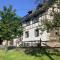 Berg Blick Eifler Bauernhaus modern restauriert