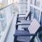 S & E Condo with Panoramic View