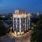 Crown Hotel
