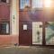 Spacious Home for Large Families and Contractors - 伍尔弗汉普顿
