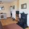 Mountain retreat - bright & spacious 2 bed home with large garden - Schull