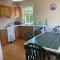 Mountain retreat - bright & spacious 2 bed home with large garden - Schull