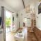 The Little Oak - tiny house with bed on mezzanine & terrace - from 1 to 4 p Disney, Paris & CDG - Pomponne