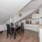 Cozy Apartment In Pucisca With Wifi