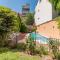 Stunning OASIS house, garden pool BEST AREA 600m2