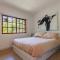 Stunning OASIS house, garden pool BEST AREA 600m2