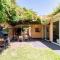 Stunning OASIS house, garden pool BEST AREA 600m2