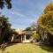 Stunning OASIS house, garden pool BEST AREA 600m2