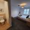 Catchpole Stays Abbey Field Apartment- A lovely 2 bed apartment with field views near Colchester town centre