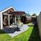 Tiny Zen House in Heinkenszand with private sauna, airco, outdoor swimming pool, WiFi and 2 bedrooms