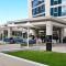 Spectacular 19th Floor Apartment in Heart of Surfers Paradise