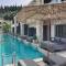 LAN-GO SIVOTA Luxury Living