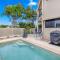 'Bay View' with Pool and Rooftop Entertaining Area - Hervey Bay