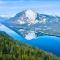 Riverfront Chalet Near Skiing, Lakes, Mtns & Leavenworth