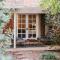 Kialla Cottage - An Idyllic Country Escape