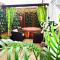 Squirrel Hideaway with Hot Tub in Formby, Liverpool - 弗姆比
