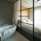 Air Hotel