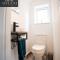 Spacious Nottingham Home with Garden Sleeps 9 - 诺丁汉