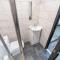 Compact studios available close to UoB and 10mins from the City!